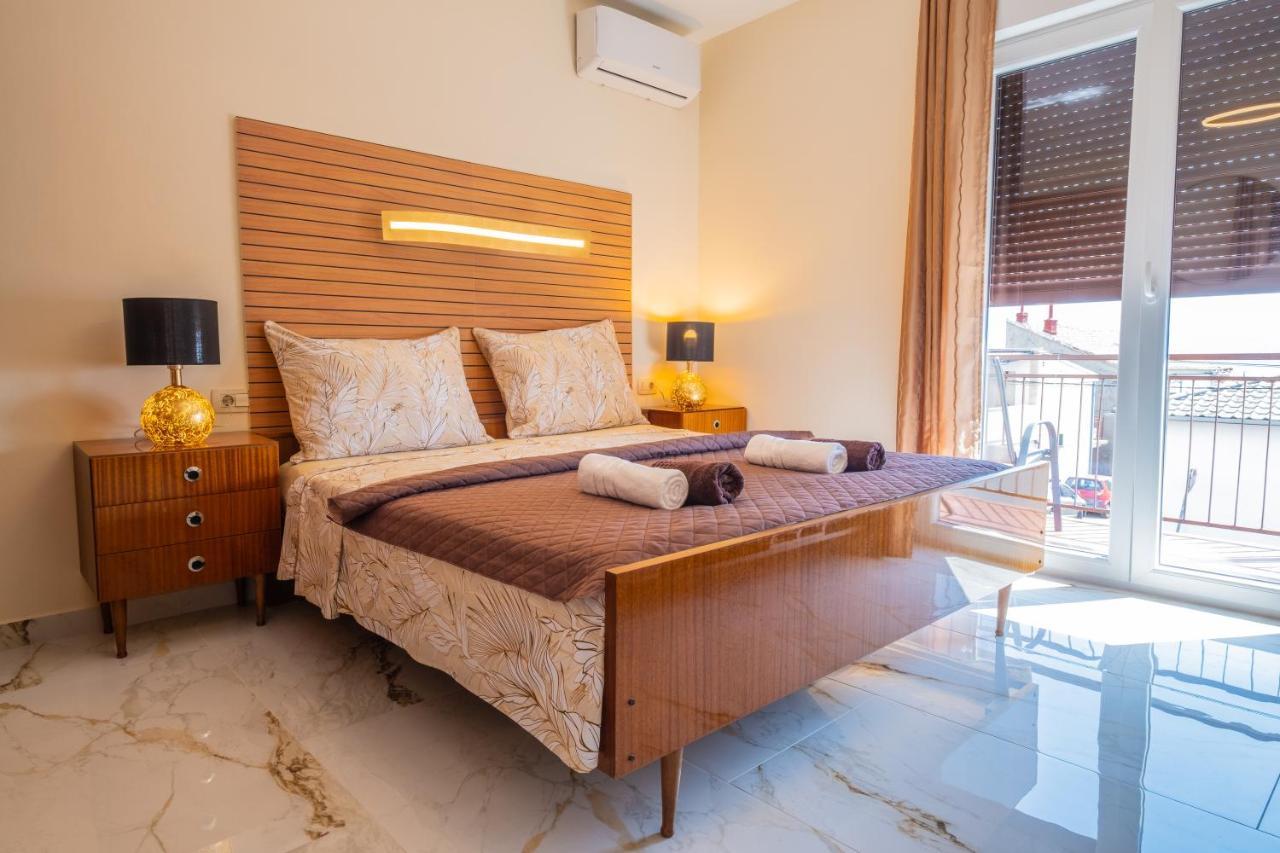Premium Relax Rooms Novi Vinodolski Exterior foto